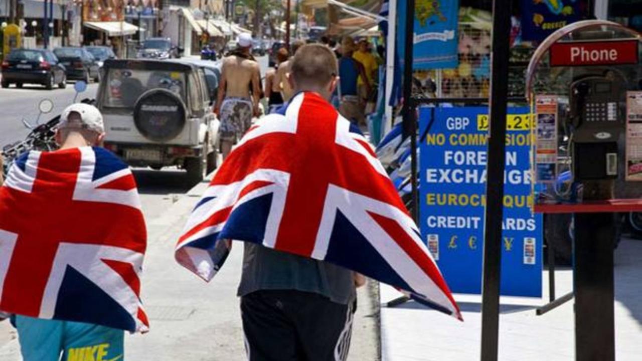 Οι Βρετανοί ψηφίζουν Κρήτη . Την ώρα που εκατομμύρια βρετανικές οικογένειες αρχίζουν να προγραμματίζουν και να ....
