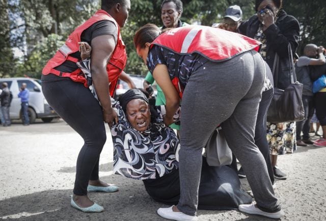Καρέ – καρέ η στιγμή του μακελειού στο Ναϊρόμπι. Καρέ – καρέ την ώρα της εισβολής των τρομοκρατών στο πολυτελές ξενοδοχείο...