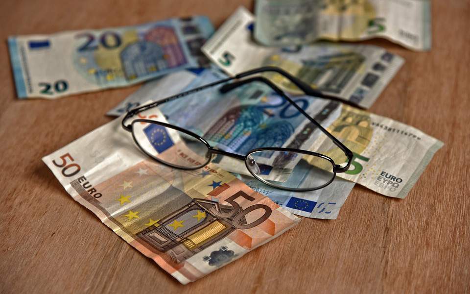 Κυρίως των 20 και των 50 ευρώ τα πλαστά χαρτονομίσματα . Περίπου 262.000 πλαστά χαρτονομίσματα ευρώ αποσύρθηκαν από την κυκλοφορία το δεύτερο ....