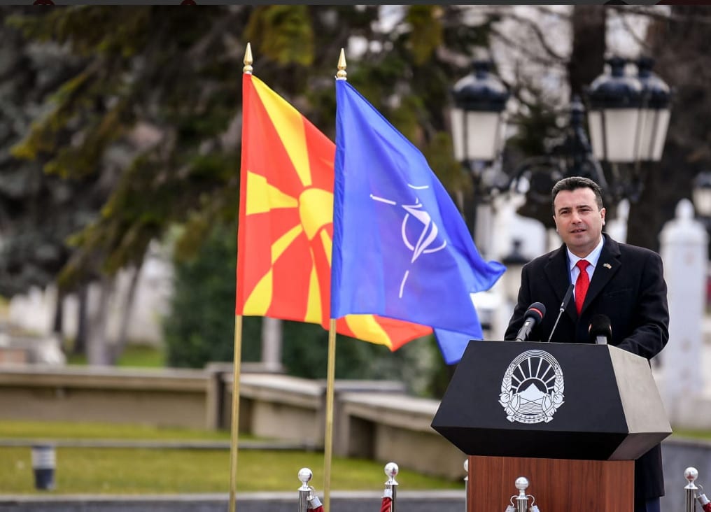 Ζάεφ: Ζήτω η Δημοκρατία της Βόρειας Μακεδονίας . Το μέλλον δεν είναι πλέον μοιραίο. Πετύχαμε η πατρίδα μας να βρίσκεται στον ορθό δρόμο ......