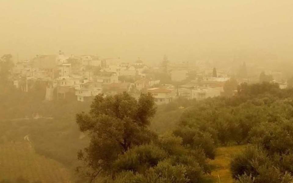 Προσοχή στην αφρικανική σκόνη που υπάρχει στην ατμόσφαιρα! Από τη Διεύθυνση Δημόσιας Υγείας Περιφέρειας Κρήτης ανακοινώνεται σύμφωνα με τις προβλέψεις .....