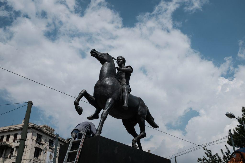 Μέγας Αλέξανδρος: Η ιστορία του αγάλματος που βρίσκεται στη Λεωφόρο Αμαλίας. Στη συμβολή των λεωφόρων Αμαλίας και Όλγας...