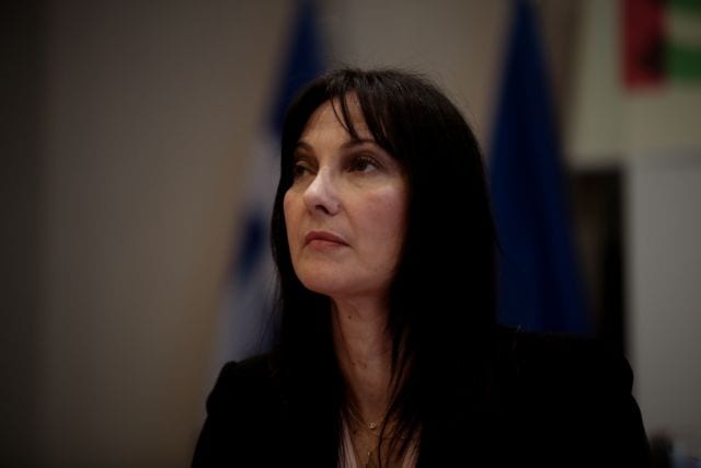 Κουντουρά: Παραιτήθηκε από υπουργός Τουρισμού. «Θα συνεχίσω με τη δύναμη του ελληνικού λαού να αγωνίζομαι», τονίζει η Έλενα...