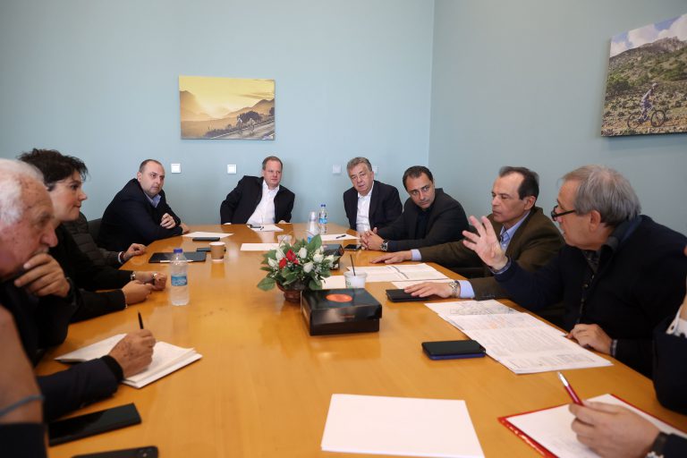 Ηράκλειο:Σύσκεψη εργασίας για το αεροδρόμιο Νίκος Καζαντζάκης