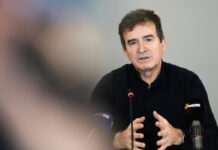 Χρυσοχοΐδης: οι ανακοινώσεις για την οπλοκατοχή