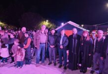 Δήμος Μινώα Πεδιάδας:Λαμπερή η φωταγώγηση του χριστουγεννιάτικου δέντρου στο Καστέλλι