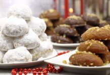 Τeam κουραμπιές ή team μελομακάρονο; Τι ψηφίζουν οι Έλληνες