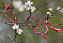 Καλό και Ευλογημένο Μήνα.Να μην ξεχάσω να φορέσω το Μαρτάκι