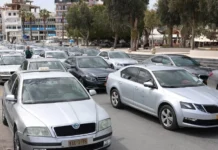 Σε νέα πανελλαδική απεργία αύριο Δευτέρα οι αυτοκινητιστές ταξί