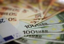 Επιστροφή φόρου «εξπρές»: Πώς 320.000 φορολογούμενοι πληρώθηκαν άμεσα – Οι παγίδες με το IBAN και τα χρέη