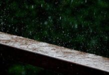 Μετά τη σκόνη, έρχονται καταιγίδες: «Κόκκινη» προειδοποίηση της ΕΜΥ για την Κρήτη