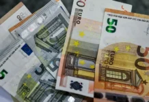 Τα επτά μέτρα άμεσης εφαρμογής για την στήριξη των πολιτών: Από τα 150 ευρώ για κάθε παιδί έως τις 72 δόσεις
