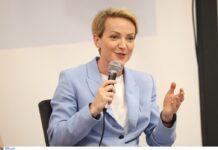 Ενεργειακή κρίση: Νέα μέτρα στήριξης προαναγγέλλει η κυβέρνηση – Τι είπε η Σδούκου