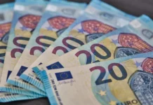 Τι αλλάζει, τελικά, στο επίδομα ανεργίας
