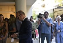 Θάνατος Μαζωνάκη: Ελεύθεροι οι γιατροί – Στο μικροσκόπιο η νομιμότητα του ιατρείου
