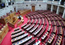 Πού μάχεται η Δημοκρατία;