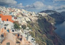 Hearth Summit Aegean: Τουρισμός και νησιωτικότητα – Πέντε λύσεις που μπορούν να αλλάξουν το μέλλον των νησιών